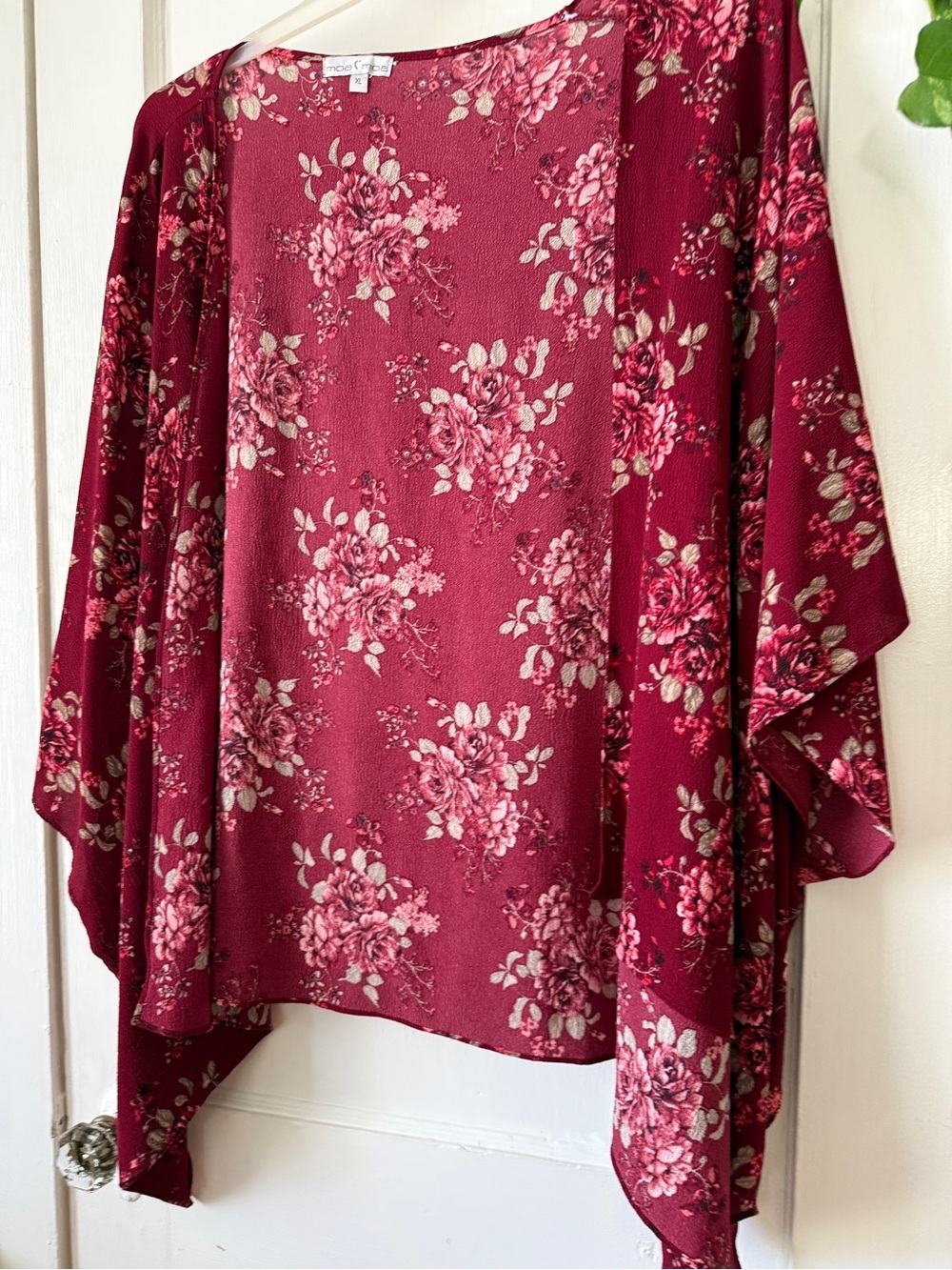 Moa Moa size XL Floral Kimono Cardigan in Burgundy - Picture 2 of 7